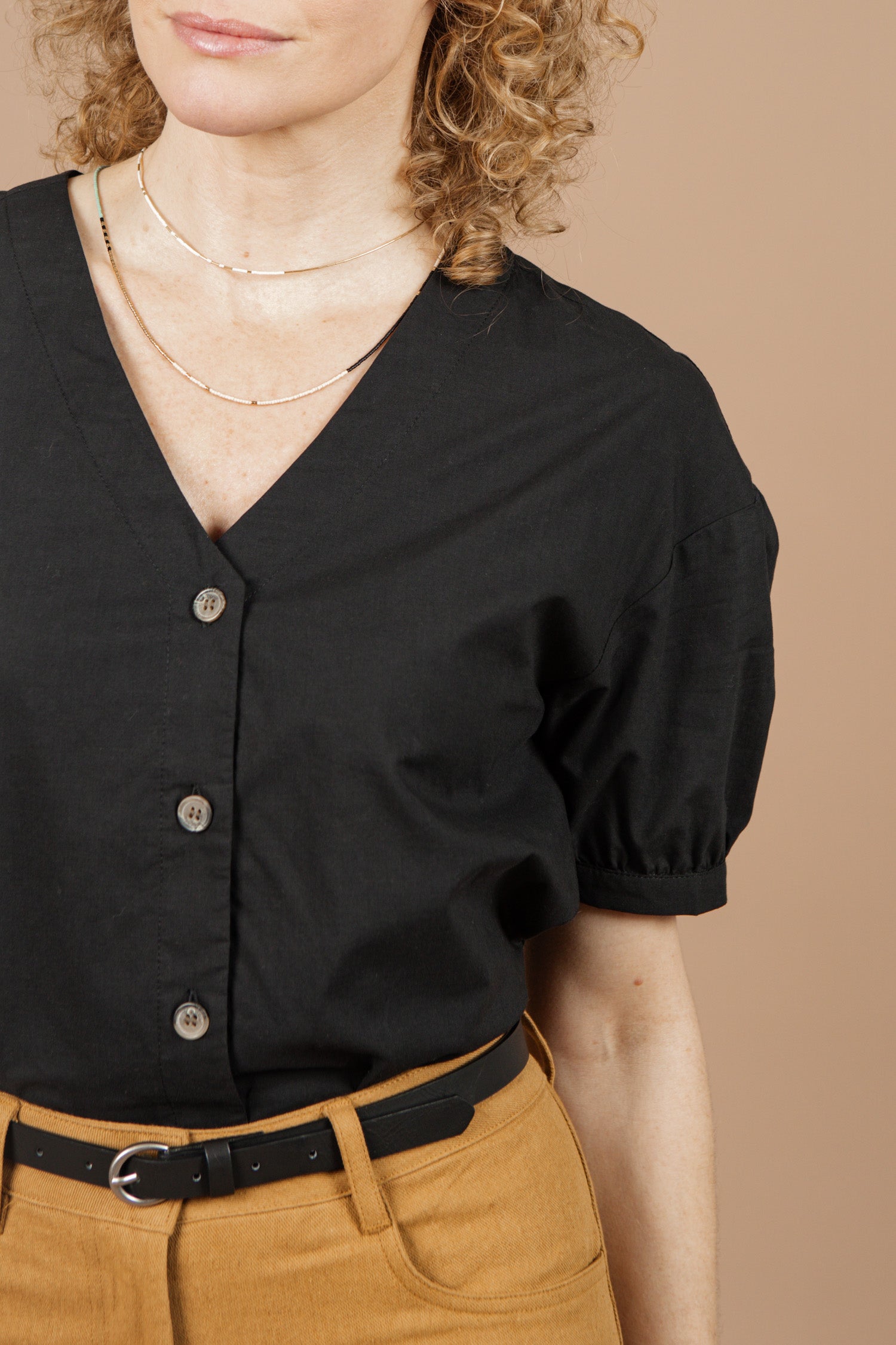 Charlotte Shirt / Black Poplin