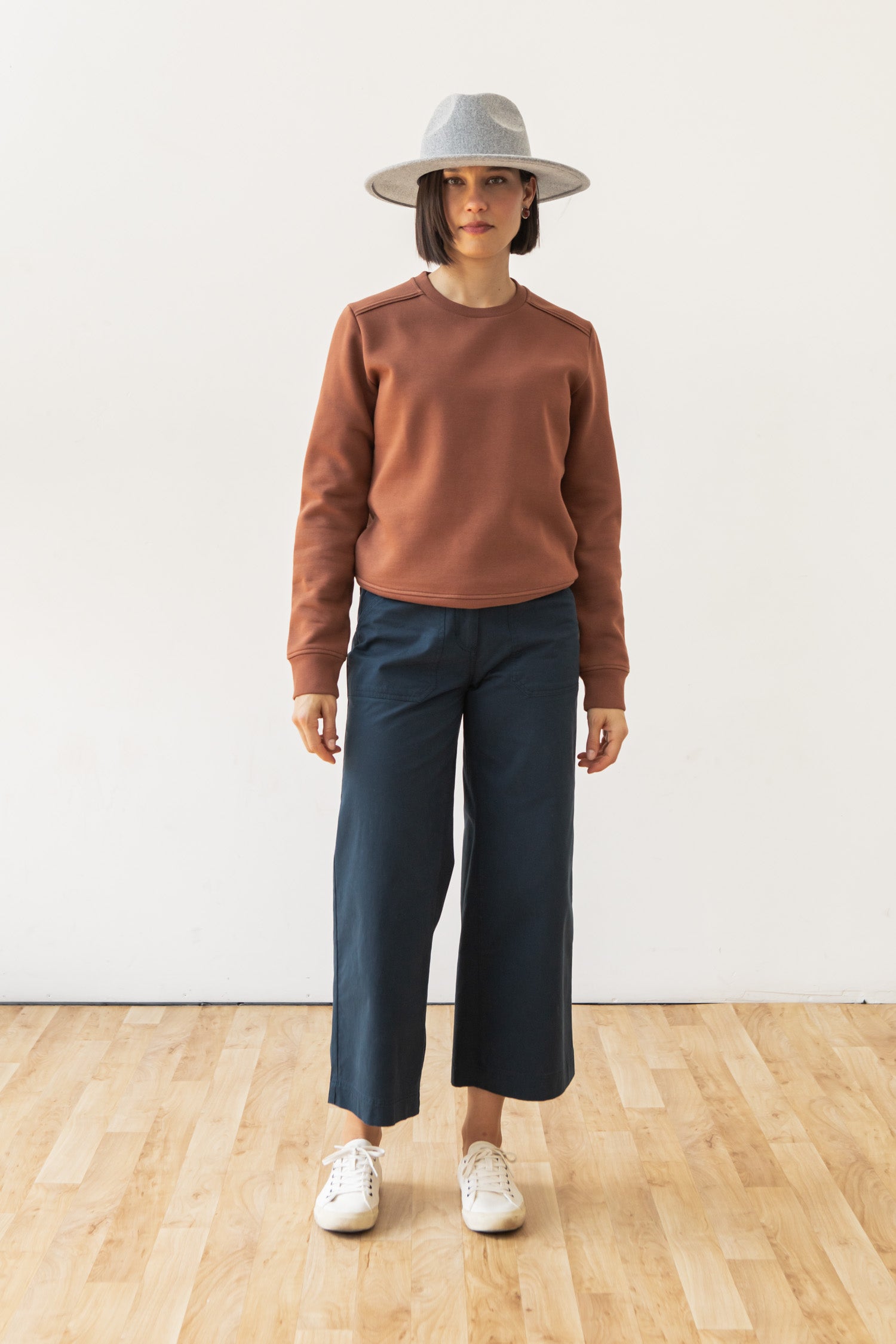 Bailey Crew Sweatshirt / Burnt Umber