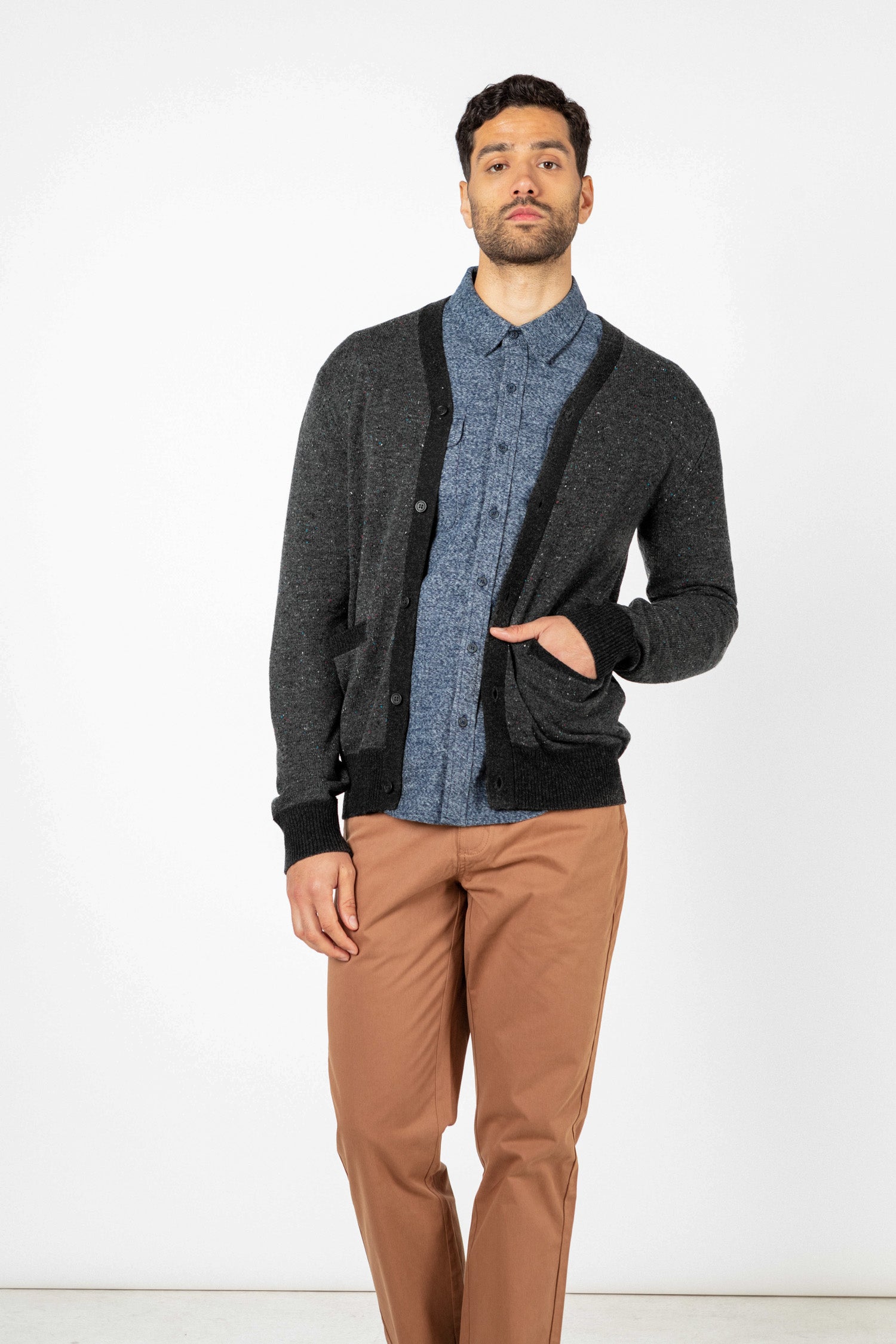 Walker Sweater / Charcoal Donegal