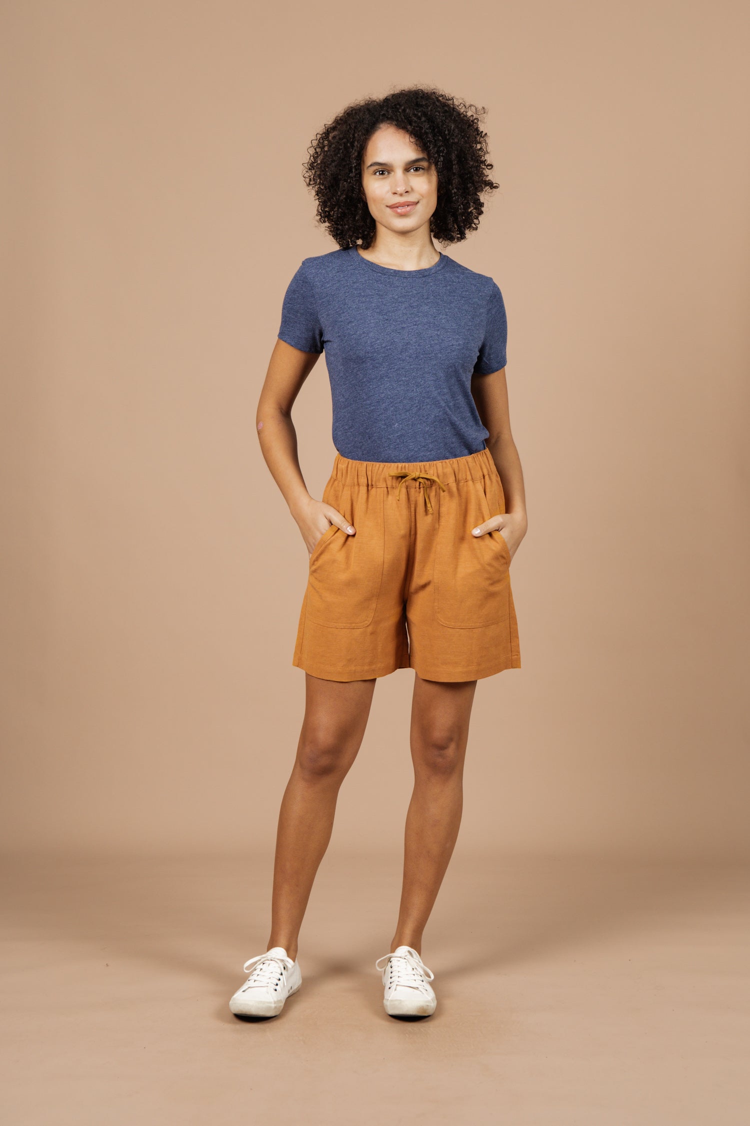 Marina Short / Dark Gold