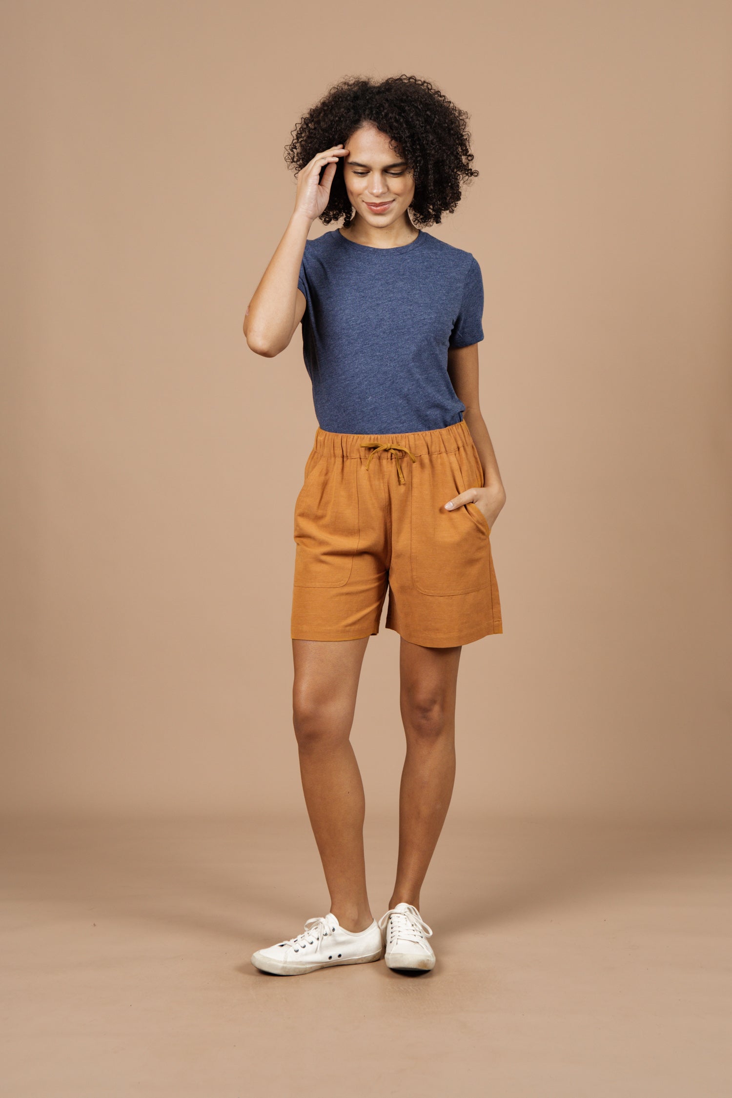 Marina Short / Dark Gold