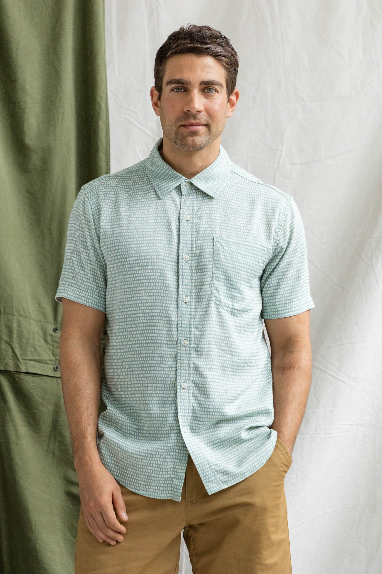 Harbor Slim Shirt / Aqua Tiles