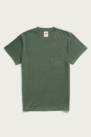 The Bridge & Burn Organic Hemp Pocket Tee in Cypress is a sustainable men’s midweight jersey made from organic cotton hemp, featuring a round neckline and small left chest pocket.