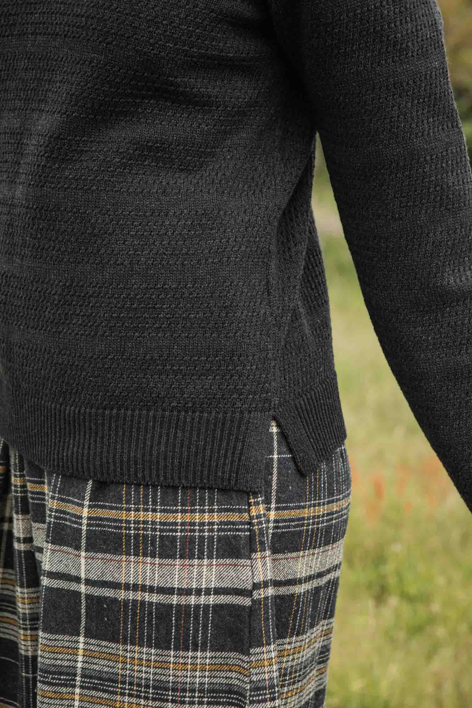 Ansel Sweater / Midnight