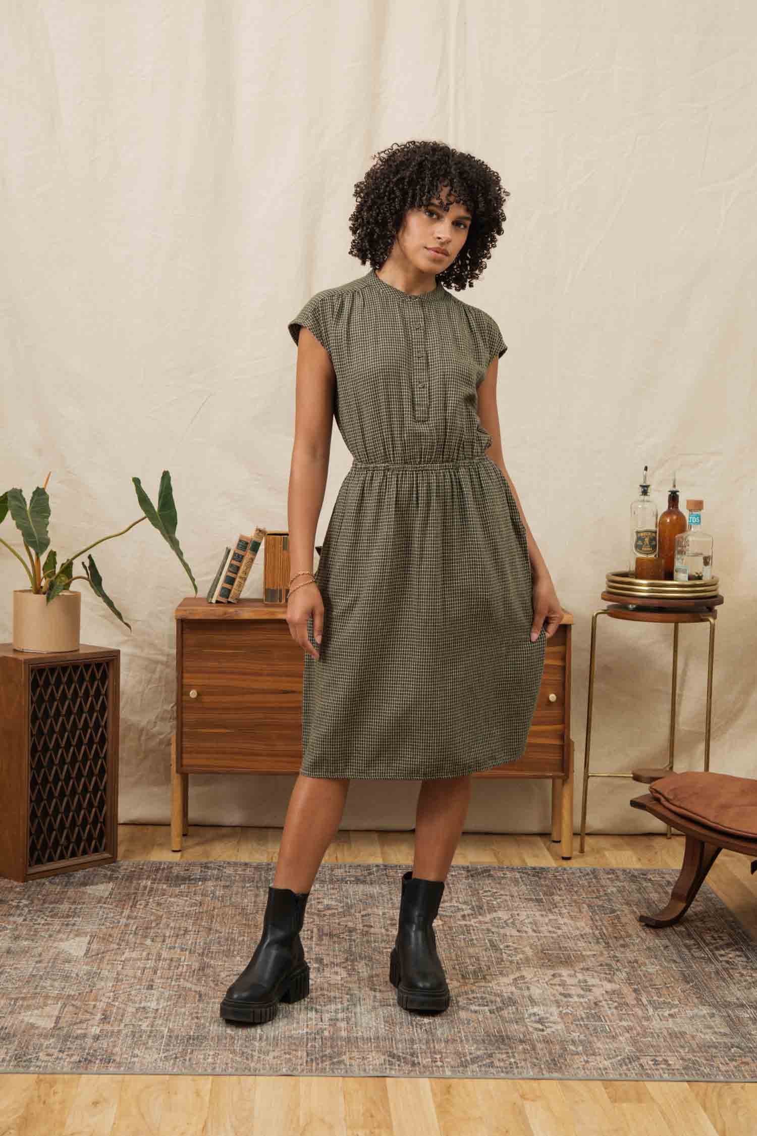 Lorane Dress / Olive Grid Plaid