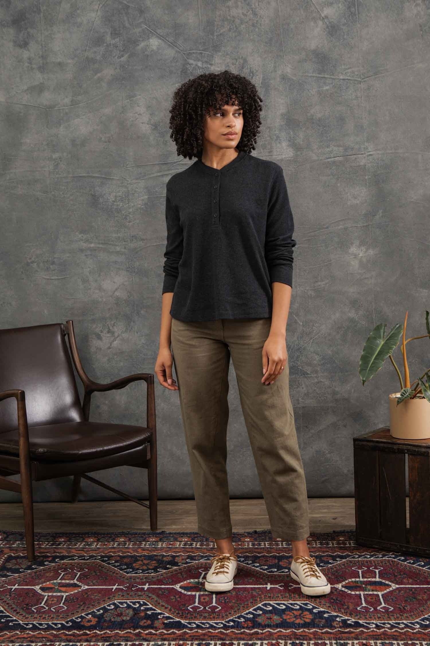 Women's Recycled Waffle Henley / Charcoal Melange