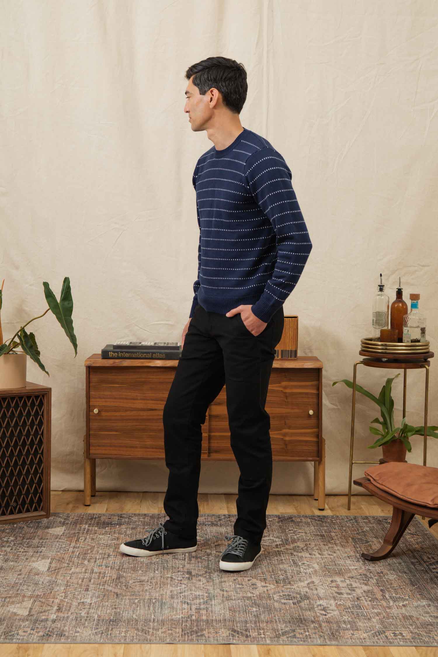 Orson Sweater / Navy Dotted Path