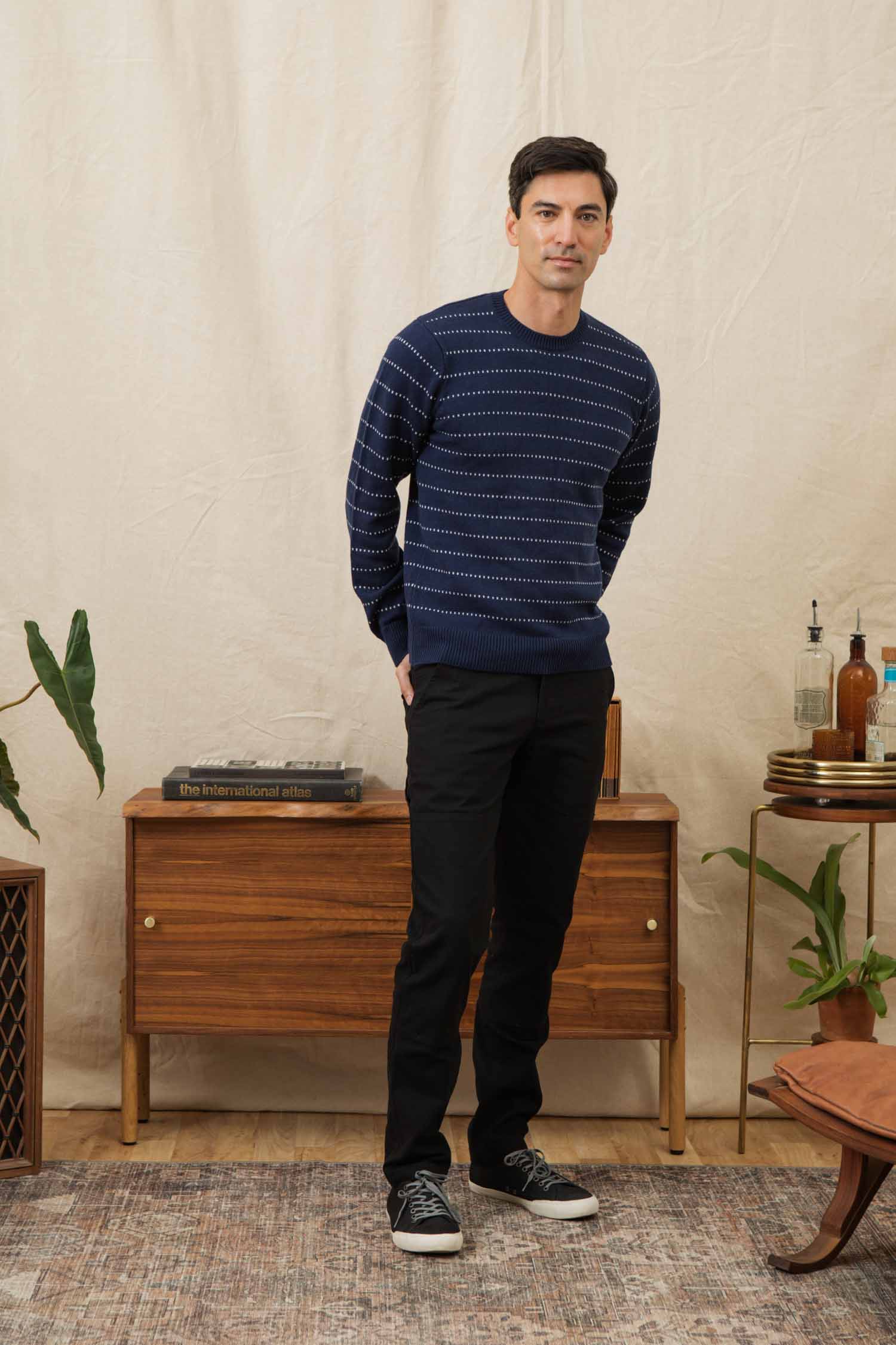 Orson Sweater / Navy Dotted Path