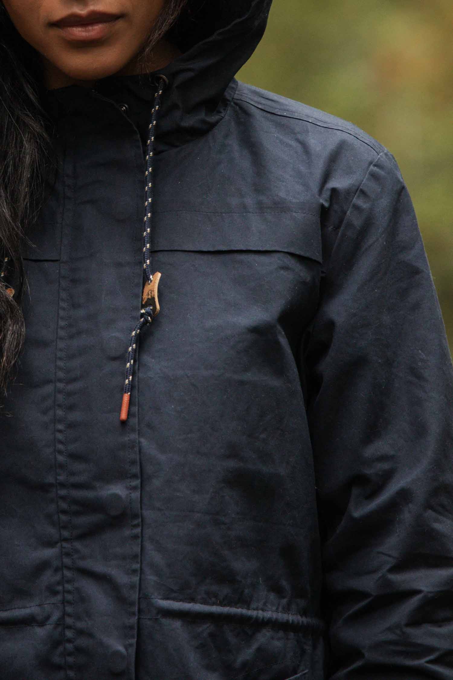 Briar Jacket / Navy Waxed Canvas