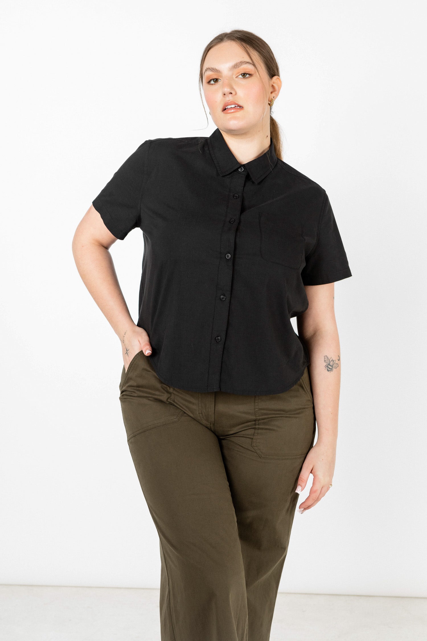 Greer Cropped Shirt / Black Poplin